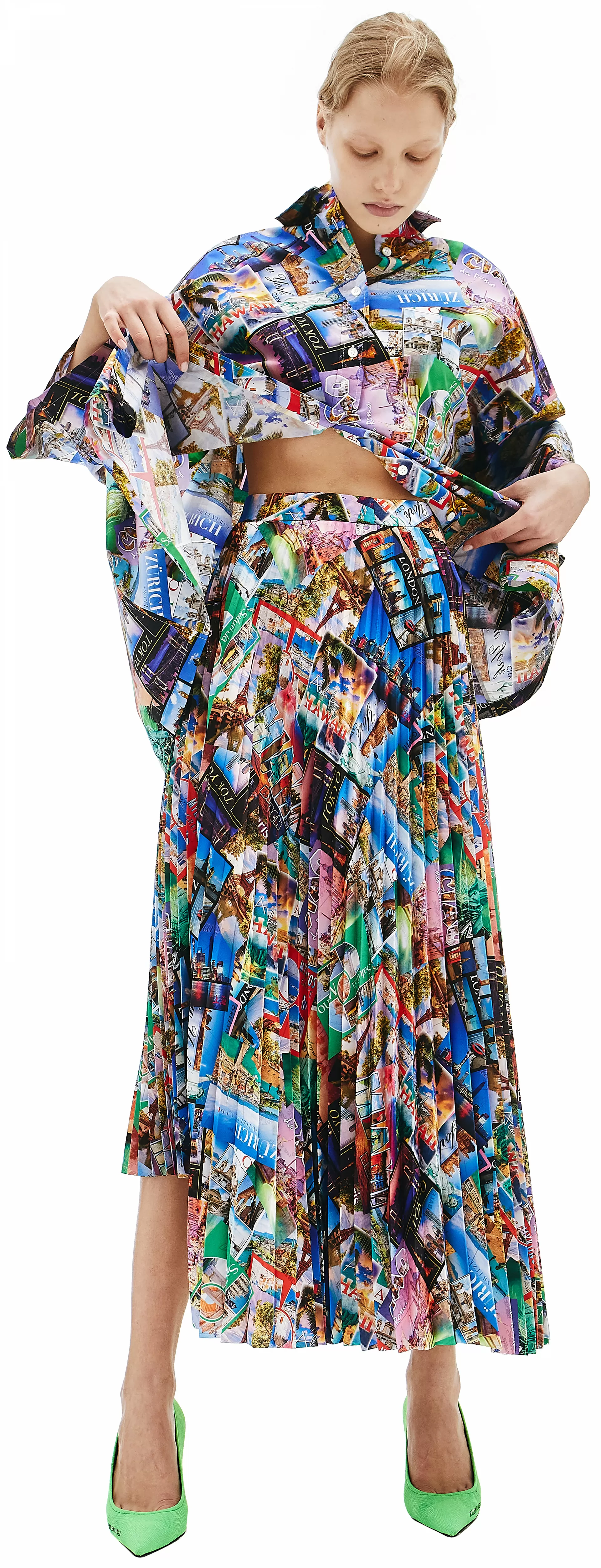 Shop Balenciaga Pleated Skirt Printed Vareuse In Multicolor